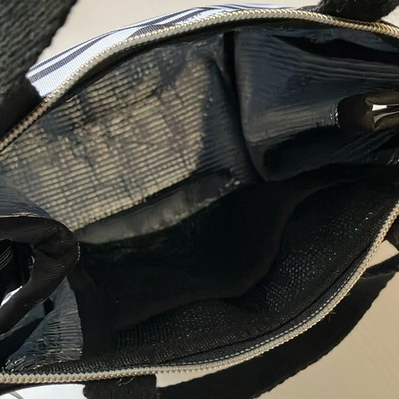 Kate Spade New York Black Stripe Lunch Bag (NWT) - Picture 13 of 16